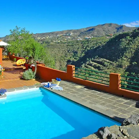 Casa Tres Almendros Vega de San Mateo